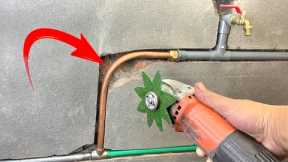 Many people don't know this technique! Connect metal water pipes to pvc and prc pipes with foam