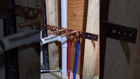 Stubbing out water lines #plumbing101 #diyplumbing #newconstruction #renovation #plumbing #homereno