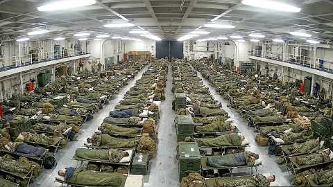 How Aircraft Carrier Crews EAT, SHOWER & SLEEP on MASSIVE Aircraft Carrier