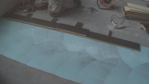 How to Install Glue Down Hardwood Floor on Concrete: DIY Installation Tips Mryoucandoityourself