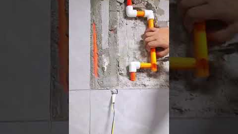 Repair process of wall water pipe damage- Good tools and machinery make work easy